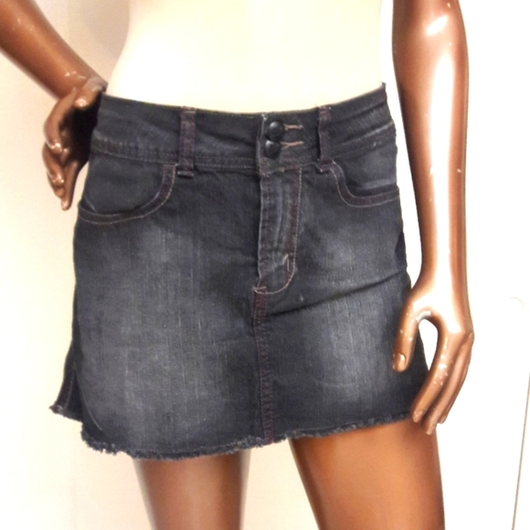 Miley Cyrus & Max Azria Dresses & Skirts - Milly Cyrus MaxAzria Destressed Black Denim Skirt